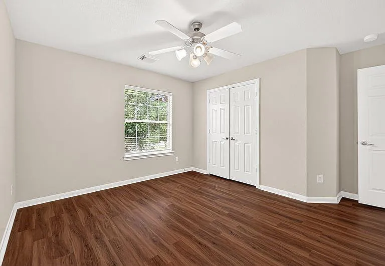 111 S Rocky Point Cir — Photo 27