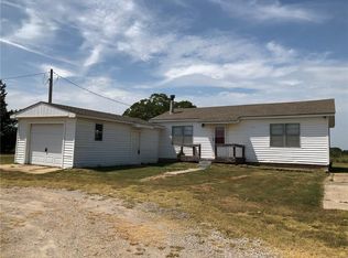 6707 E Post Oak Rd, Noble, OK 73068