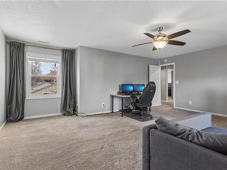4868 Boxford Rd — Photo 27