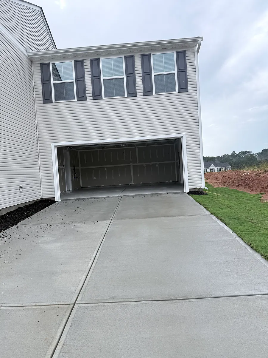 Building Photo - 722 Peridot Way
