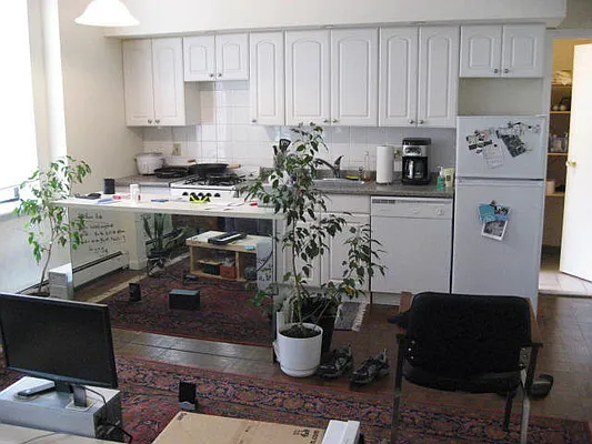 Rented by Crest Haven Realty | media 17