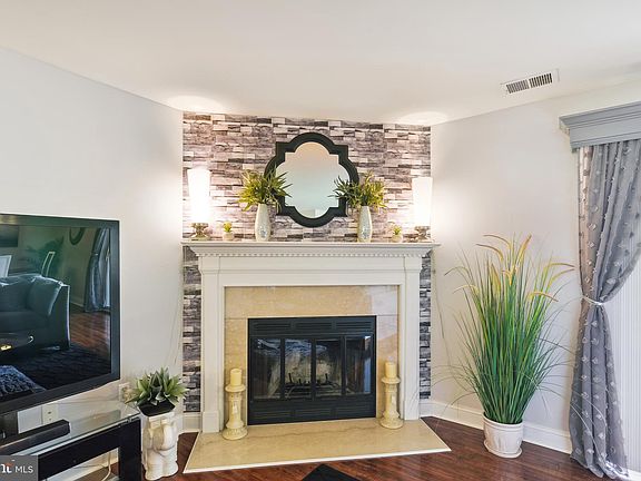 5th image of 102 Three Coin Way Unit 102