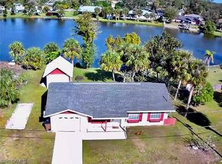 2643 Montego Dr, Fort Myers, FL 33905