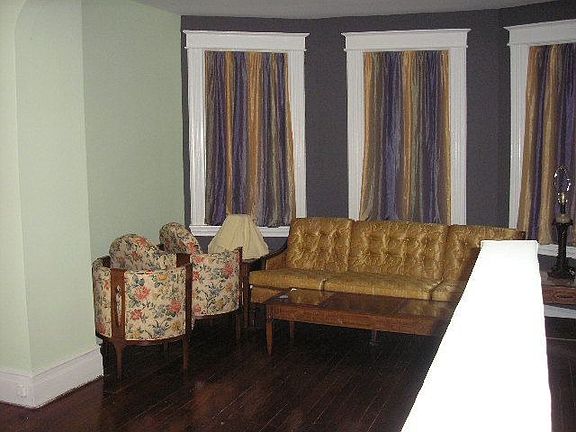2nd Floor living room