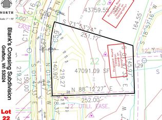 841 Tallgrass Dr, Grafton, WI 53024