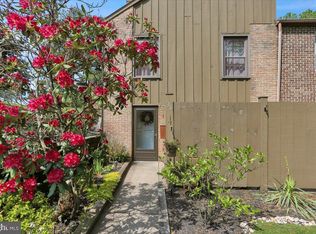 36 Fairway Rd, Reading, PA 19607