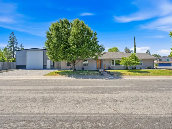 1692 Kildare Dr, Redding, CA 96001