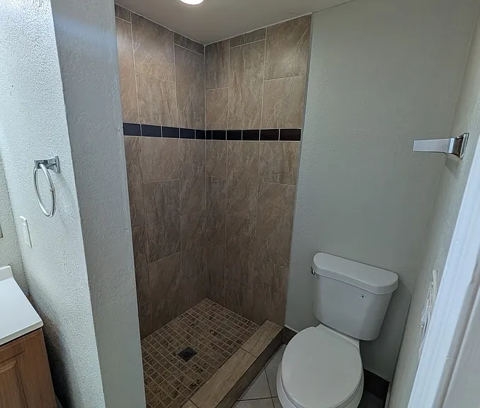 10828 Hillcrest Ave — Photo 10