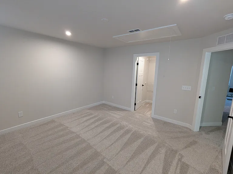 225 Van Zandt Trl — Photo 39