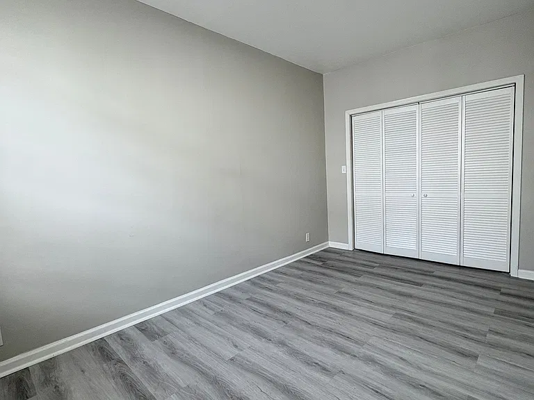 Meridian Living II — Photo 59