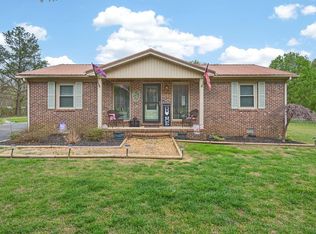 2912 Zeb Warren Rd, Cookeville, TN 38506