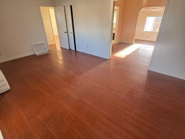 (undisclosed Address), Rialto, CA 92376