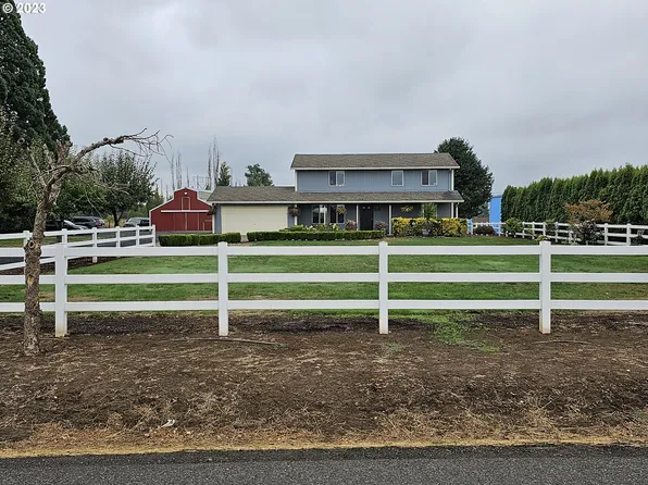 32766 S Meridian Rd, Woodburn, OR 97071