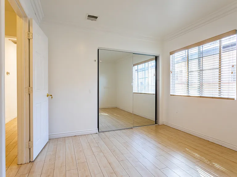 12737 Hatteras St — Photo 17