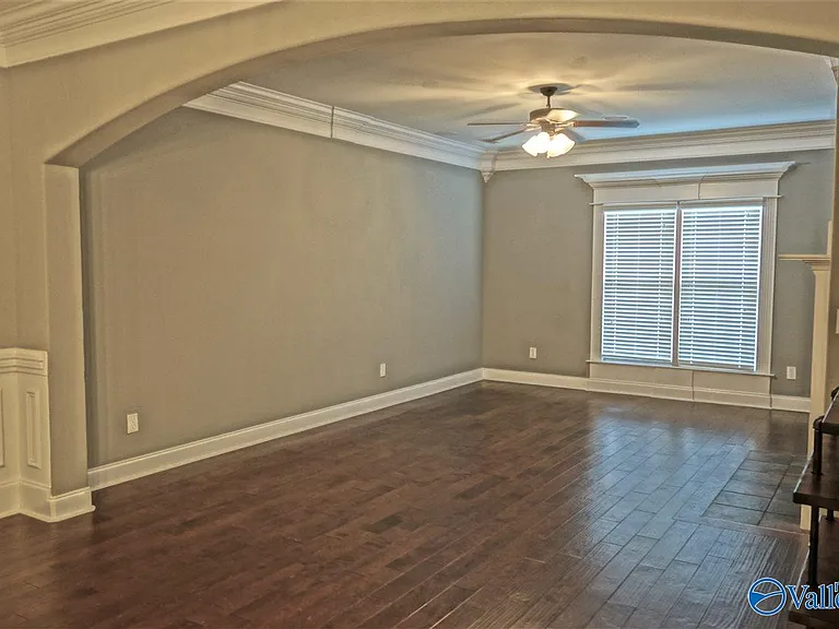 551 W Mossyleaf Dr — Photo 9