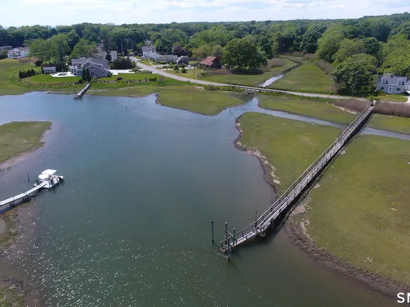 29 Old Post Road, Old Saybrook, CT 06475