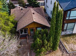 11503 75th Ave NW, Edmonton, AB T6G0H9