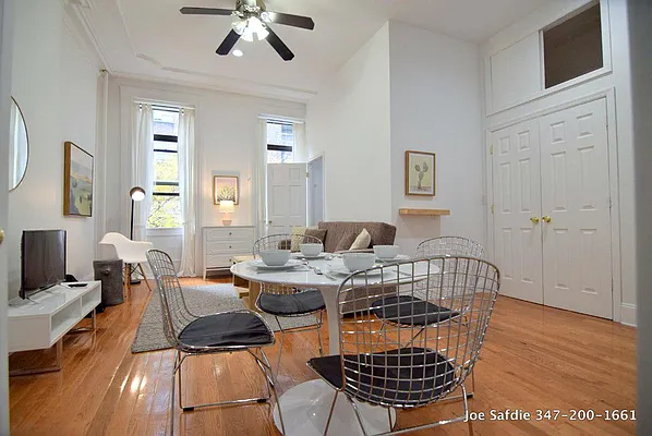 Rented by Ledvech Group | media 9