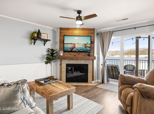 245 Plaza Beach Dr UNIT 2B, Camdenton, MO 65020