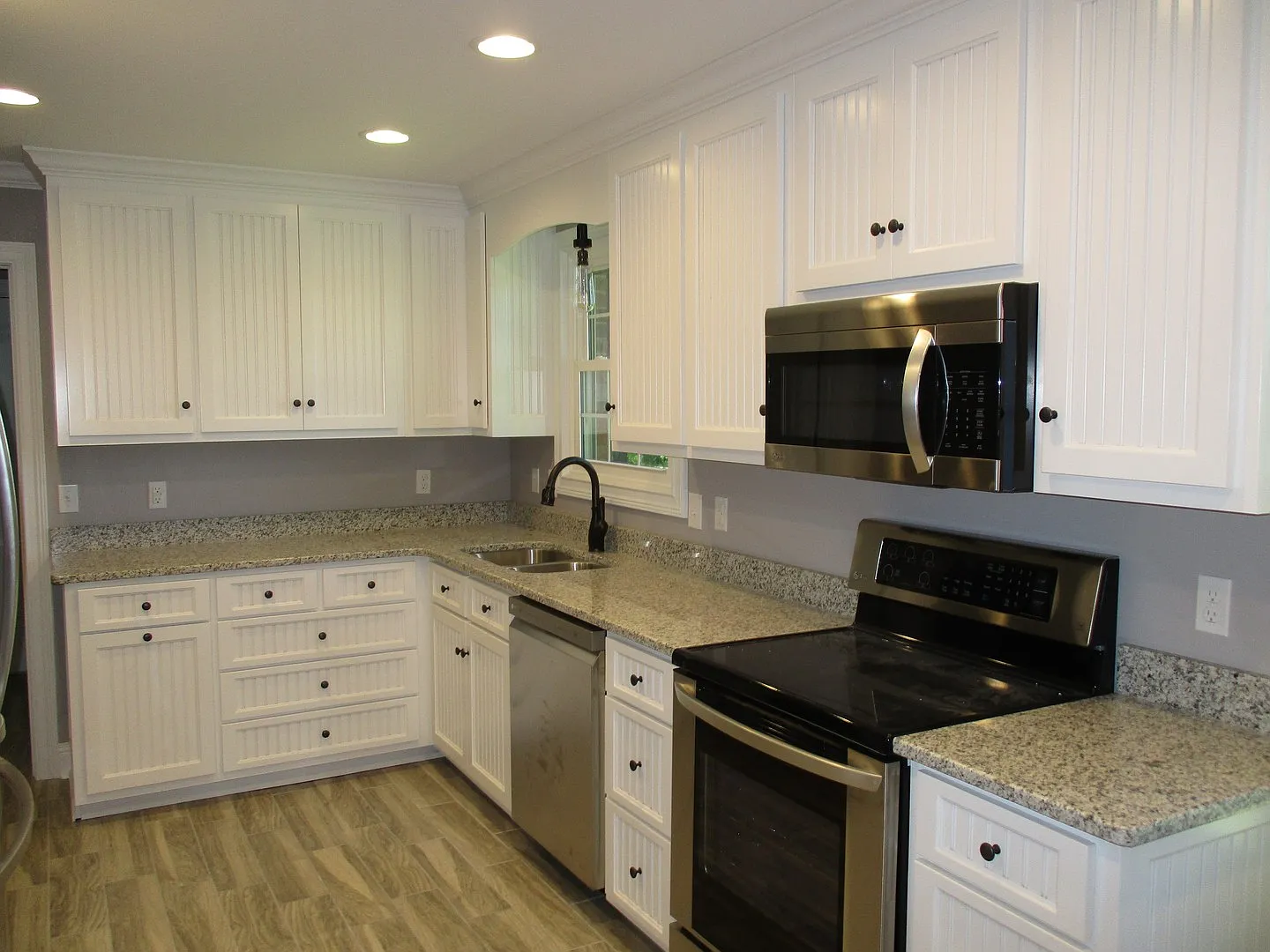 3 Bedroom 2 Bath Home For Rent Across From The Golf Club! — Photo 4