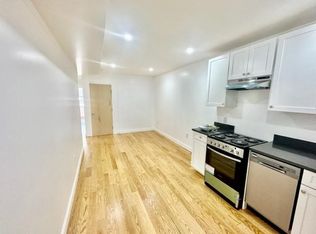 288 Hanover St #2, Boston, MA 02113