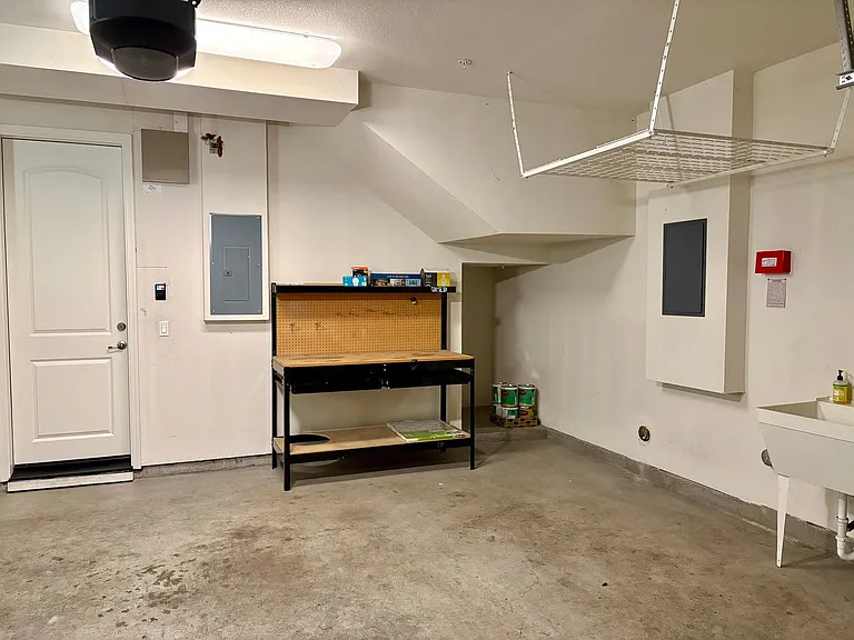 1658 N Pole Pl #1 — Photo 11