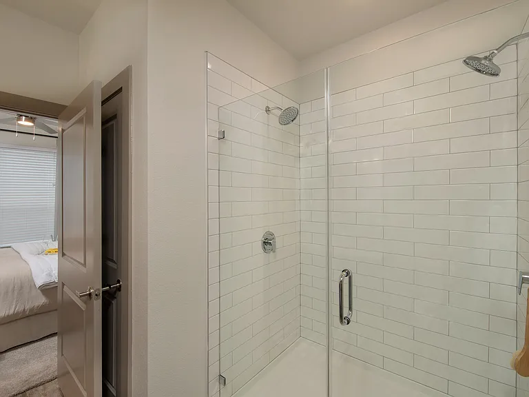2B Shower 2