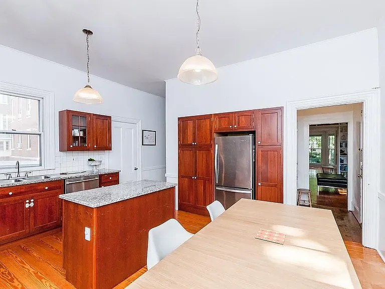 220 Harvard St #1 — Photo 14