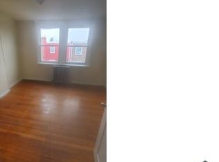 3918 Howland St, Philadelphia, PA 19124