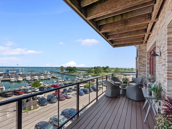 201 E Main St, Port Washington, WI 53074