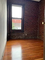 Rented by PocketBroker Inc