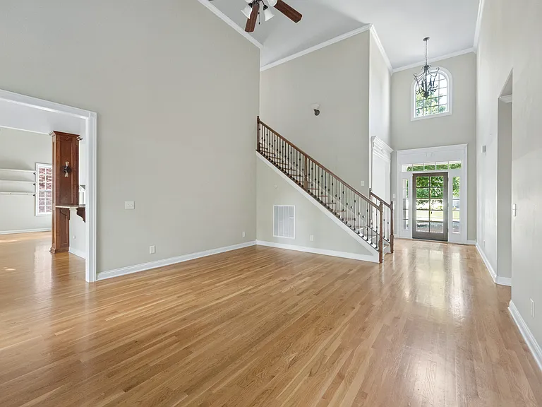 4029 Fremantle Cir — Photo 18