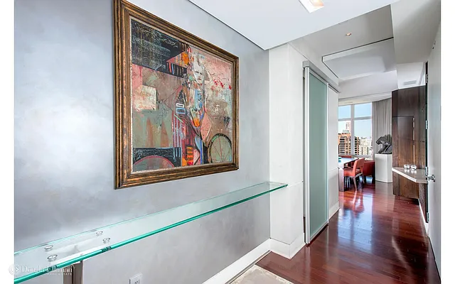 Rented by Douglas Elliman | media 14