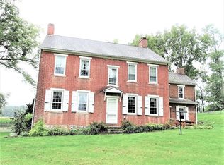 2 Ridge Ln, Newmanstown, PA 17073