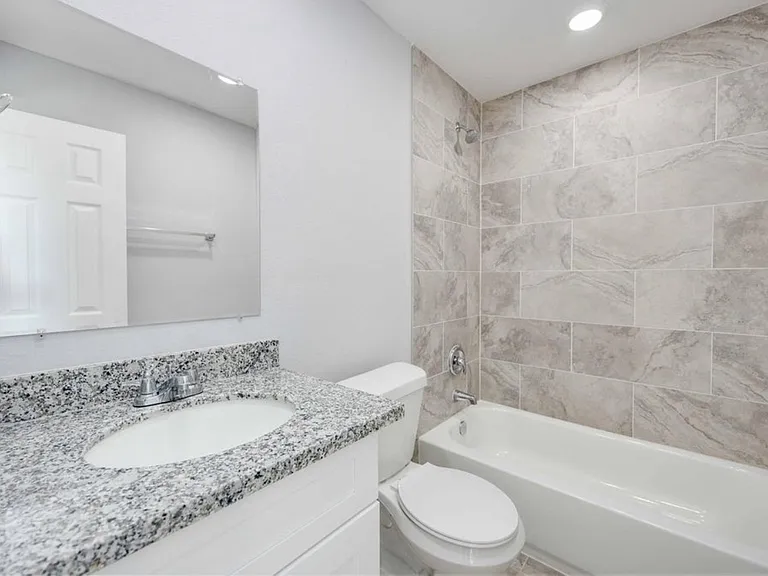 6615 Bacher St #B — Photo 17