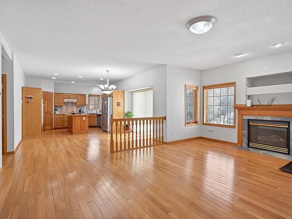 5th image of 10010 Fallgold Pkwy N