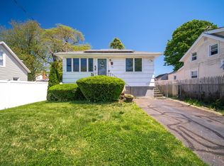 51 Palmetto Trl, East Haven, CT 06512