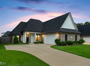 713 Julesburg Ln, Benton, LA 71006