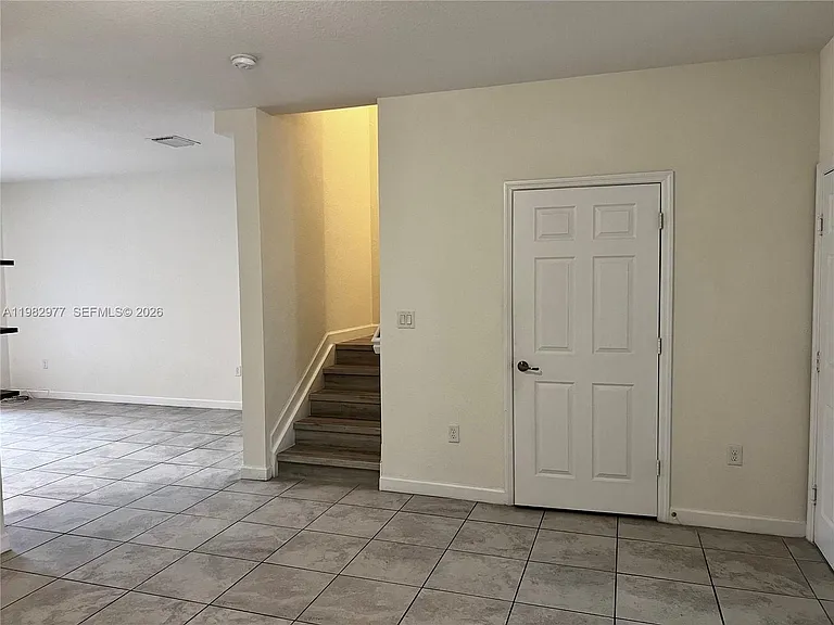 11989 SW 150th Pl — Photo 8