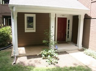 1501 Church Hill Pl, Reston, VA 20194