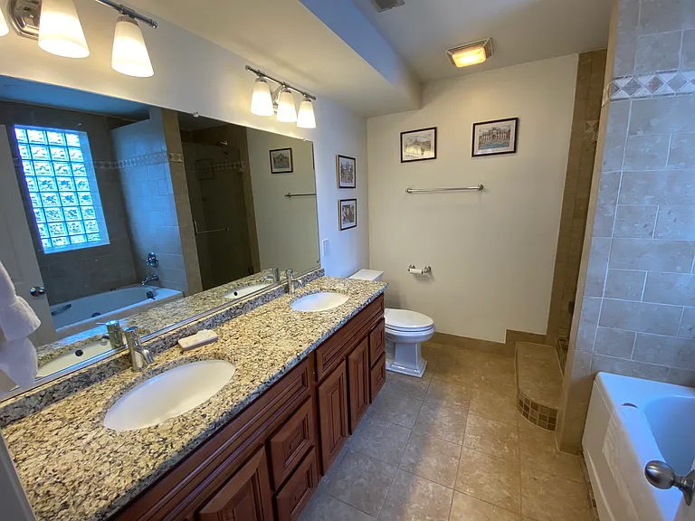 3725 N Sheffield Ave — Photo 10