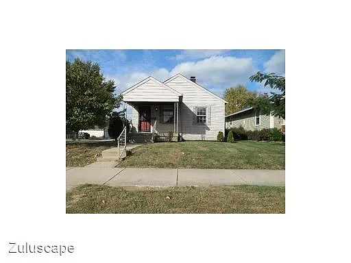 1002 Cameron St photo 1