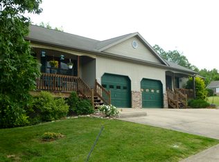 4988 W Truesdel Ct #B, Bloomington, IN 47404