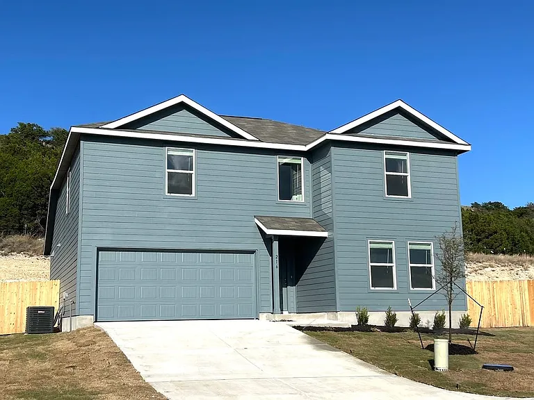 216 Ayla Marie Cv — Photo 1