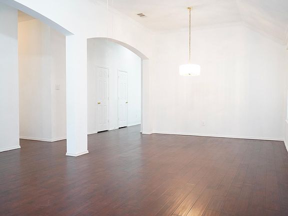 Formal Living & Dining