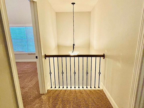 2nd image of 815 Ansbeth Way