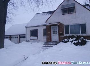 1022 Oakdale Ave, West Saint Paul, MN 55118