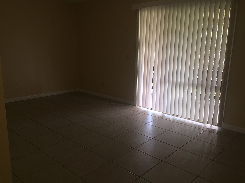 1st image of 5885 Dahlia Dr #22