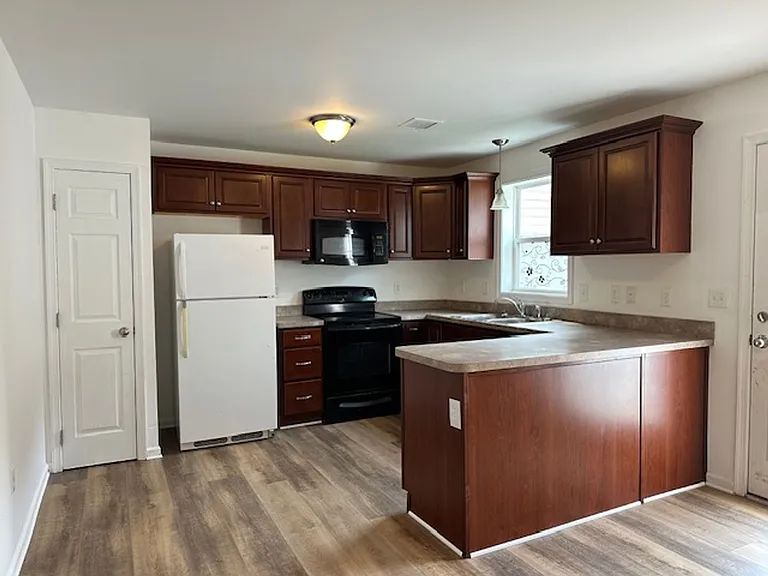 2082 Market Street Ext — Photo 5