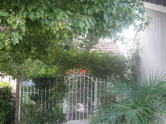 3rd image of 15050 Dogwood Ln